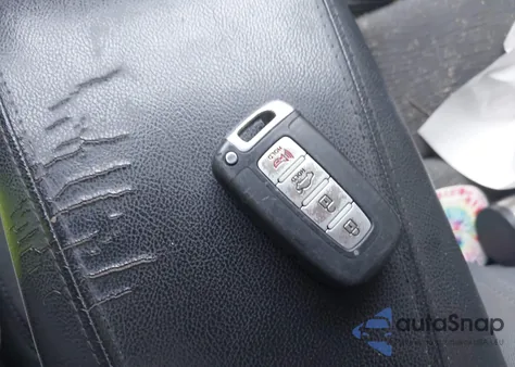 2013 Hyundai Sonata Hybrid из США, поврежденный, VIN KMHEC4A45DA087265